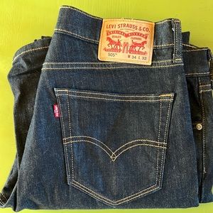 Mens Levi’s 505 W34 L32 dark blue with tan stitching